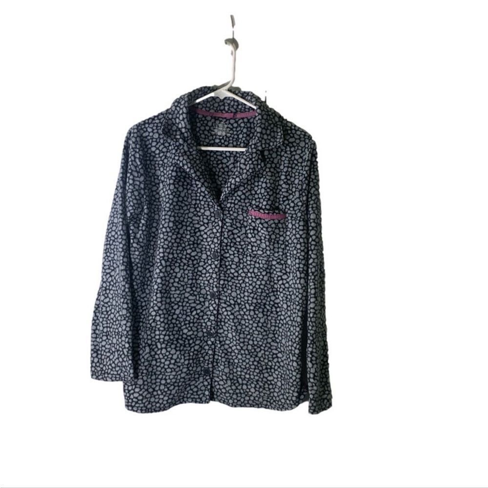 Cuddl Duds Medium Grey‎ and Black Pajama Shirt